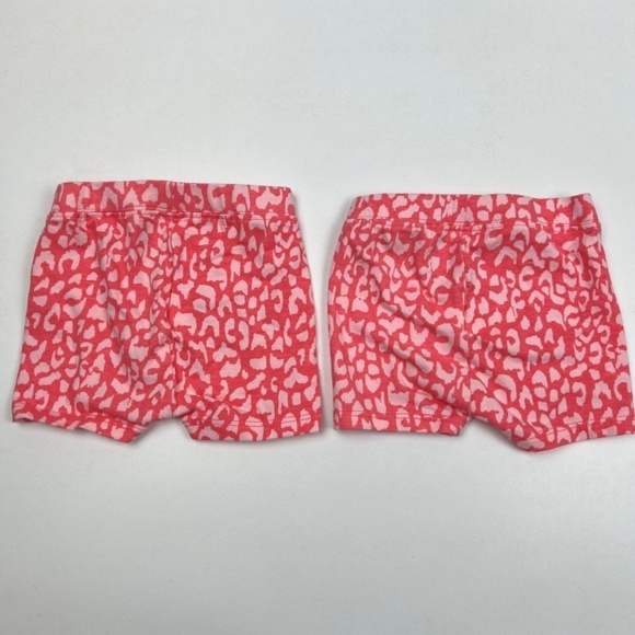 Bundle of 2 NWOT Baby Gap Leopard Print Legging Shorts in Coral Sz 0-3M - Picture 4 of 5